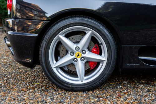 2004 Ferrari 360 Spider zum Verkauf (Bild 73 von 222)