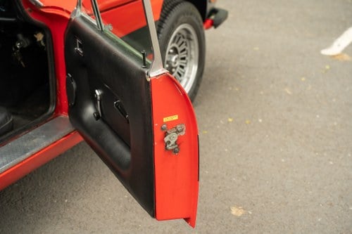1977 TVR Taimar zum Verkauf (Bild 36 von 153)