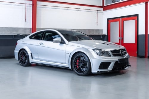 2012 Mercedes-Benz C63 AMG Black Series W204 zum Verkauf (Bild 1 von 115)