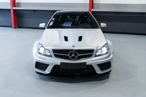 2012 Mercedes-Benz C63 AMG Black Series W204 zum Verkauf (Bild 18 von 115)