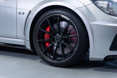 2012 Mercedes-Benz C63 AMG Black Series W204 zum Verkauf (Bild 22 von 115)