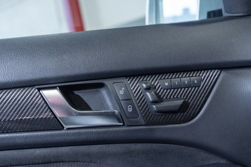 2012 Mercedes-Benz C63 AMG Black Series W204 zum Verkauf (Bild 34 von 115)
