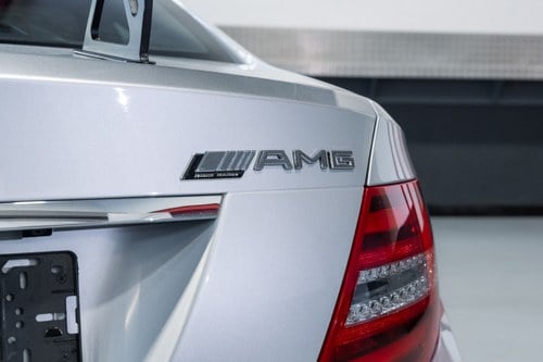 2012 Mercedes-Benz C63 AMG Black Series W204 zum Verkauf (Bild 82 von 115)