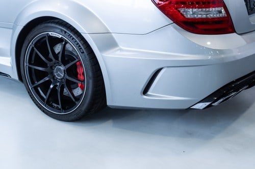 2012 Mercedes-Benz C63 AMG Black Series W204 zum Verkauf (Bild 89 von 115)