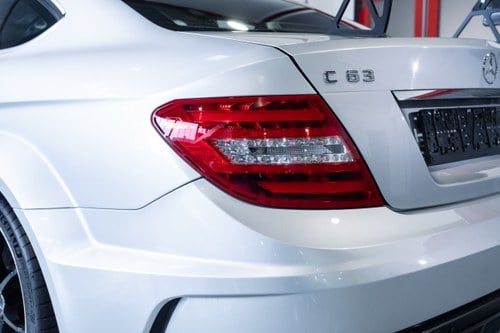 2012 Mercedes-Benz C63 AMG Black Series W204 zum Verkauf (Bild 90 von 115)