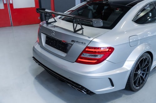 2012 Mercedes-Benz C63 AMG Black Series W204 zum Verkauf (Bild 98 von 115)