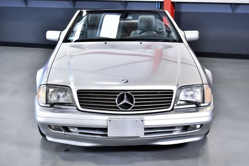 1998 Mercedes-Benz SL500 R129 till salu (bild 3 av 106)