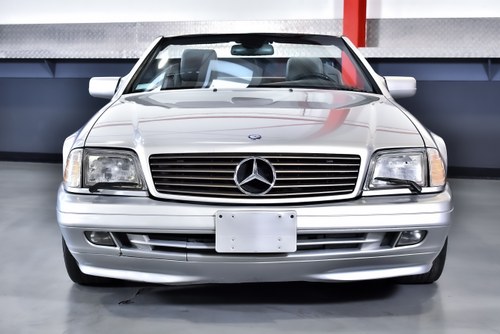 1998 Mercedes-Benz SL500 R129 till salu (bild 4 av 106)