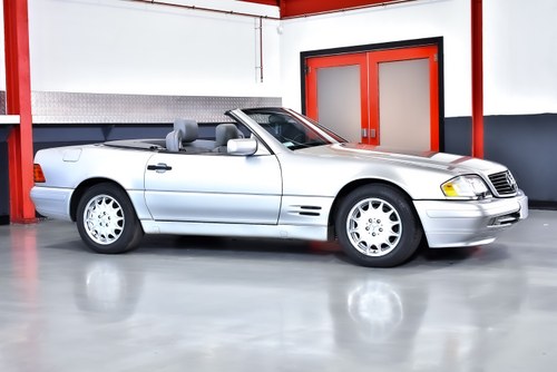 1998 Mercedes-Benz SL500 R129 till salu (bild 8 av 106)