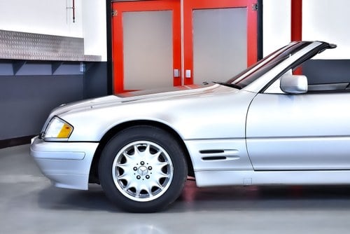 1998 Mercedes-Benz SL500 R129 till salu (bild 35 av 106)