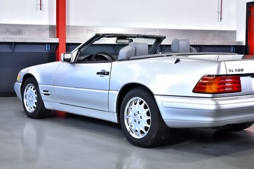 1998 Mercedes-Benz SL500 R129 till salu (bild 88 av 106)