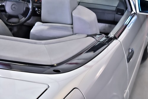 1998 Mercedes-Benz SL500 R129 till salu (bild 93 av 106)