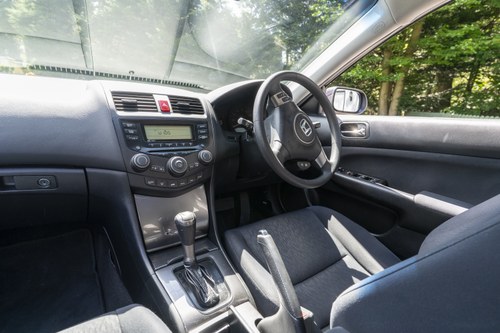 2007 Honda Accord Tourer 2L i-VTEC SE Automatic Mk7 till salu (bild 17 av 98)