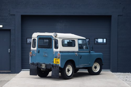 1975 Land Rover Series III 88" For Sale (picture 17 of 183)