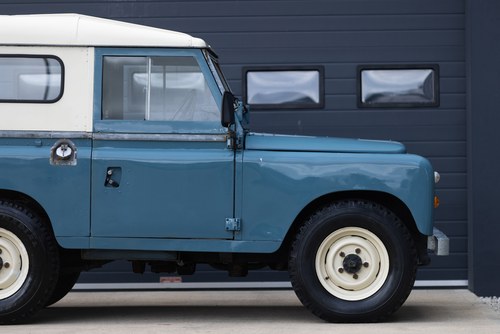 1975 Land Rover Series III 88" For Sale (picture 73 of 183)