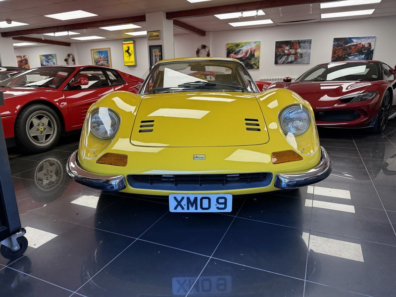 1974 Ferrari 400 - 1 1974 Ferrari 400 - 1