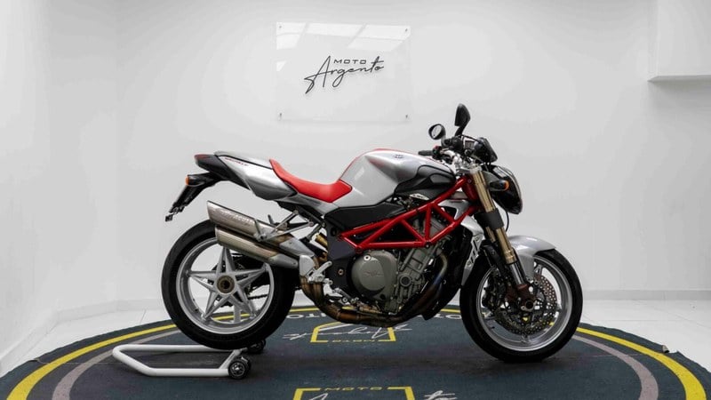 2007 MV Agusta Brutale 910 - 2 2007 MV Agusta Brutale 910 - 2