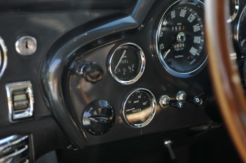1968 Aston Martin DB6 Mk1 Vantage Automatic En venta (imagen 17 de 143)