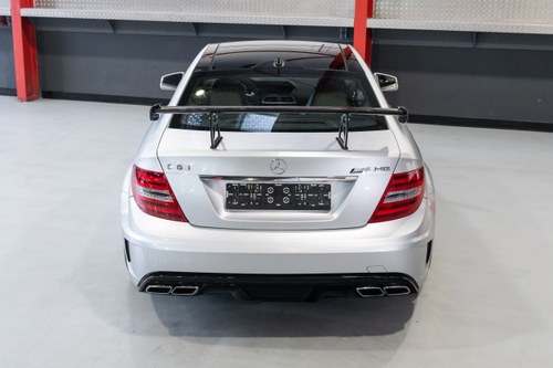 2012 Mercedes-Benz C63 AMG Black Series W204 Te koop (foto 10 van 115)