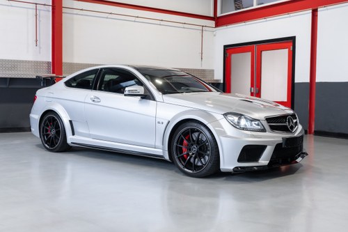 2012 Mercedes-Benz C63 AMG Black Series W204 Te koop (foto 17 van 115)