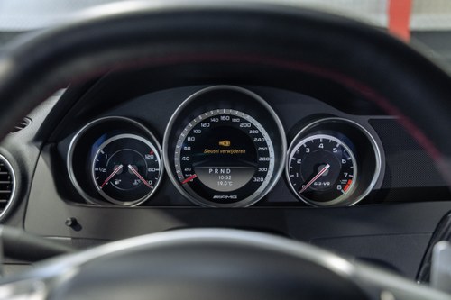 2012 Mercedes-Benz C63 AMG Black Series W204 Te koop (foto 51 van 115)