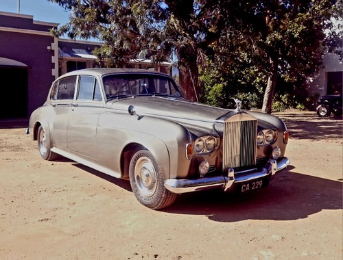 1965 Rolls-Royce Silver Cloud III Long Wheelbase Limousine by Mulliner Park Ward zum Verkauf (Bild 1 von 44)