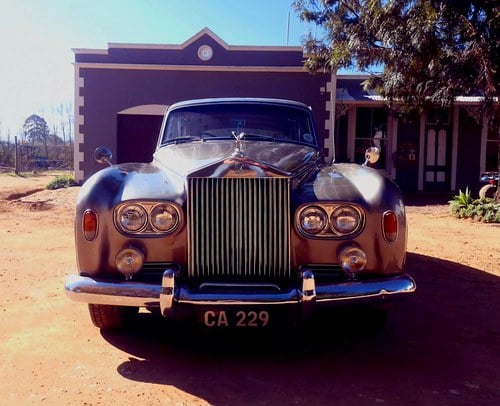 1965 Rolls-Royce Silver Cloud III Long Wheelbase Limousine by Mulliner Park Ward zum Verkauf (Bild 3 von 44)