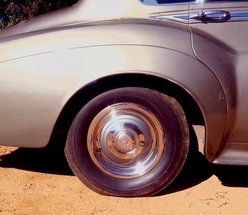1965 Rolls-Royce Silver Cloud III Long Wheelbase Limousine by Mulliner Park Ward zum Verkauf (Bild 11 von 44)