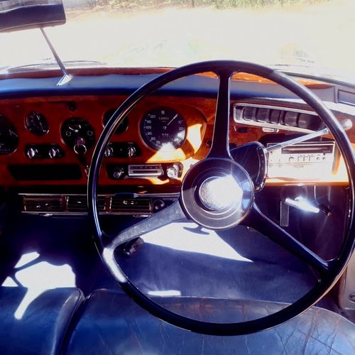 1965 Rolls-Royce Silver Cloud III Long Wheelbase Limousine by Mulliner Park Ward zum Verkauf (Bild 13 von 44)