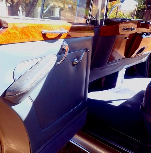 1965 Rolls-Royce Silver Cloud III Long Wheelbase Limousine by Mulliner Park Ward zum Verkauf (Bild 18 von 44)