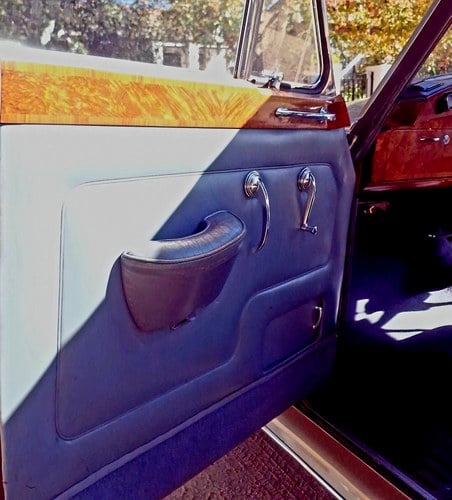 1965 Rolls-Royce Silver Cloud III Long Wheelbase Limousine by Mulliner Park Ward zum Verkauf (Bild 26 von 44)