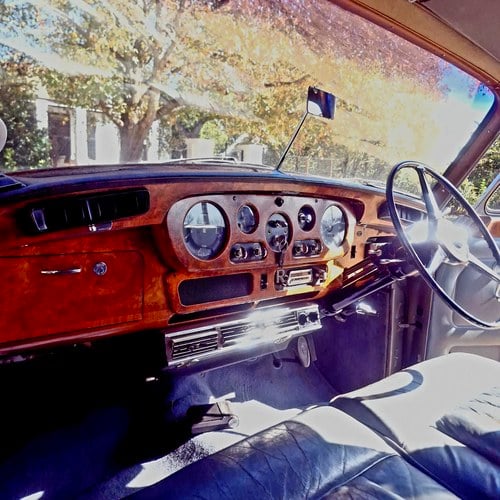 1965 Rolls-Royce Silver Cloud III Long Wheelbase Limousine by Mulliner Park Ward zum Verkauf (Bild 28 von 44)