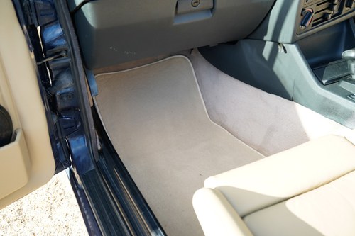1990 BMW 325i Convertible E30 Te koop (foto 44 van 141)