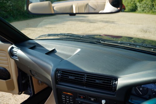 1990 BMW 325i Convertible E30 Te koop (foto 70 van 141)
