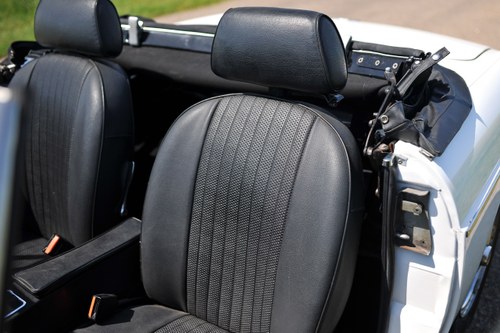 1972 MG MGB Roadster RHD For Sale (picture 35 of 146)