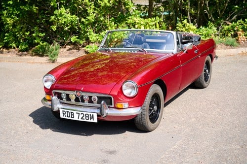 1973 MGB Roadster till salu (bild 5 av 198)