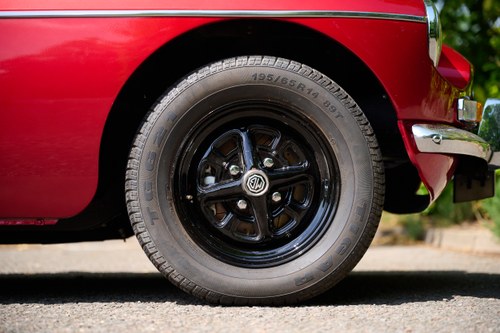 1973 MGB Roadster till salu (bild 29 av 198)