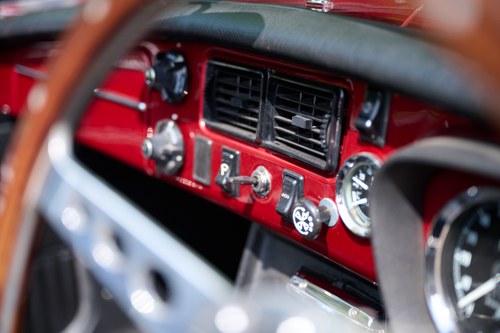 1973 MGB Roadster till salu (bild 54 av 198)