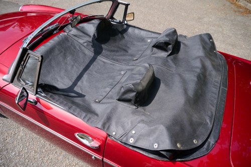 1973 MGB Roadster till salu (bild 73 av 198)