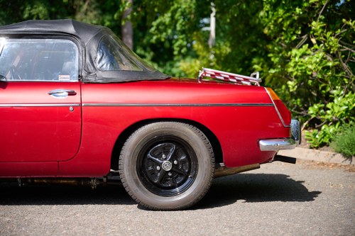 1973 MGB Roadster till salu (bild 85 av 198)