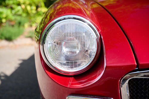 1973 MGB Roadster till salu (bild 96 av 198)