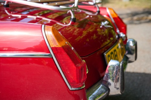 1973 MGB Roadster till salu (bild 112 av 198)