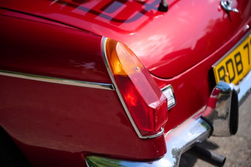 1973 MGB Roadster till salu (bild 132 av 198)