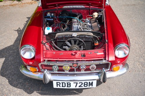 1973 MGB Roadster till salu (bild 140 av 198)