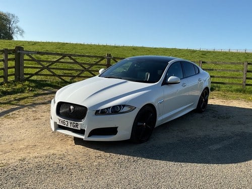 2013 Jaguar XF R-Sport TDV6 211 3L V6 X250 For Sale (picture 2 of 84)