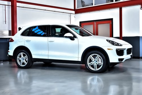 2015 Porsche Cayenne S SUV 3,6L V6 Te koop (foto 14 van 85)