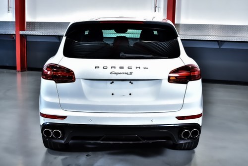 2015 Porsche Cayenne S SUV 3,6L V6 Te koop (foto 19 van 85)