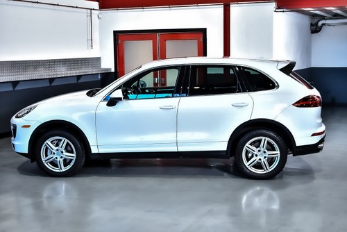 2015 Porsche Cayenne S SUV 3,6L V6 Te koop (foto 24 van 85)