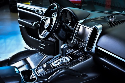2015 Porsche Cayenne S SUV 3,6L V6 Te koop (foto 39 van 85)