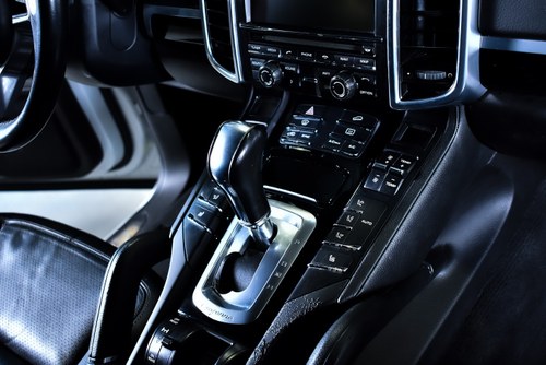 2015 Porsche Cayenne S SUV 3,6L V6 Te koop (foto 42 van 85)